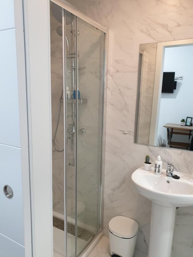 Norte Oviedo Rooms Madrid Eksteriør bilde