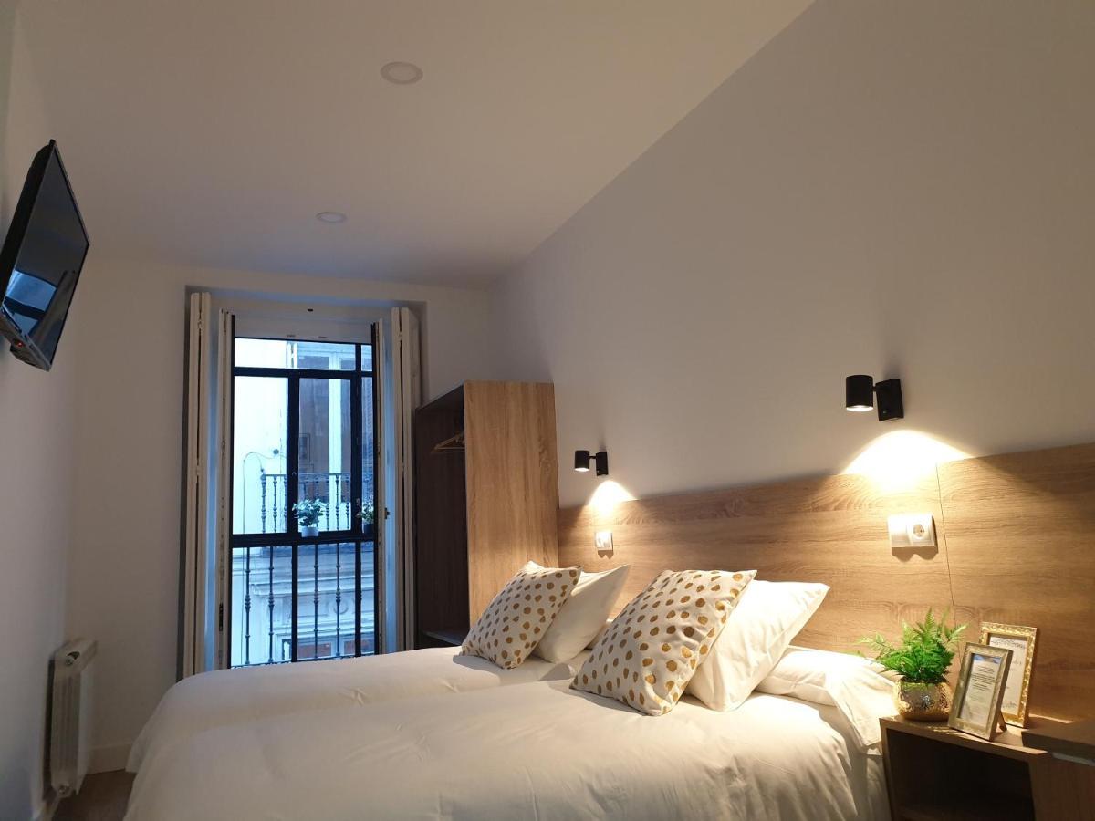 Norte Oviedo Rooms Madrid Eksteriør bilde
